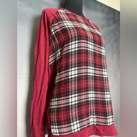 Vince camuto red plaid long sleeve shirt with side zipper size small - Picture 2 of 5